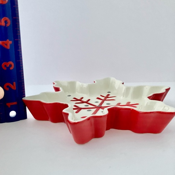 Hallmark Snowflake Treat Candy Dish Red & White Ceramic Christmas Decorations - Picture 4 of 11